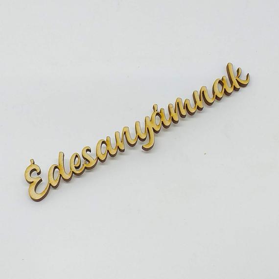 "Édesanyámnak" lézervágott felirat csomag (2 db/csomag)